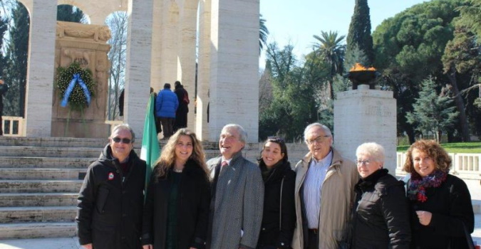 oto di gruppo scattata al Mausoleo Ossario Garibaldino in occasione della celebrazione, il 9 febbraio 2019