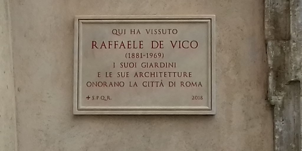 Lapide a Raffaele de Vico