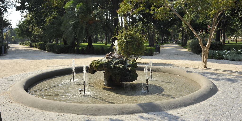 Villa Lazzaroni, fontana