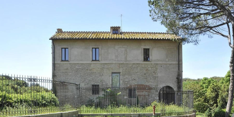 Villa Doria Pamphilj, Casale di Giovio (Foto da Archivio U.O Ville e Parchi Storici) 