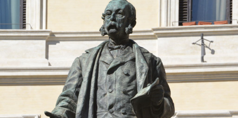 Monumento a Marco Minghetti