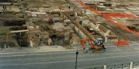 Il Foro di Traiano in corso di scavo