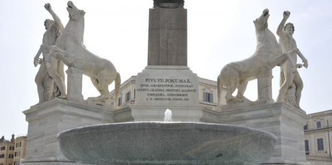 Fontana di Monte Cavallo in piazza del Quirinale