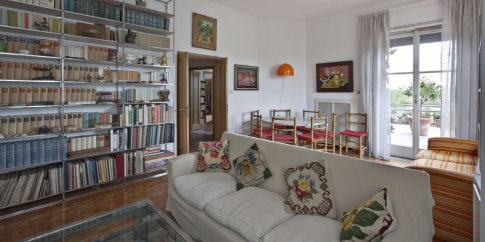 Casa Moravia Libreria