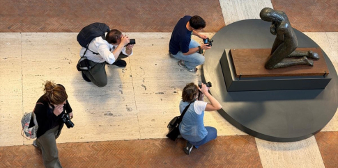 Modellare la luce: fotografare Brâncuși Modellare la luce: fotografare Brâncuși