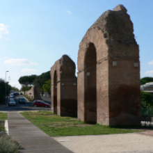 Acquedotto Alessandrino in Via degli Olmi, 105 - Roma