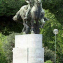 Monumento a Giorgio Castriota Scanderbeg