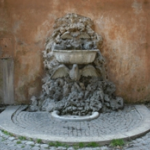 Giardino di S.Alessio, fontanella proveniente dal Palazzo Accoramboni