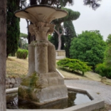 Parco del Colle Oppio, Fontana dei Petali