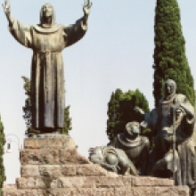 Monumento a S.Francesco d’Assisi, la statua del Santo